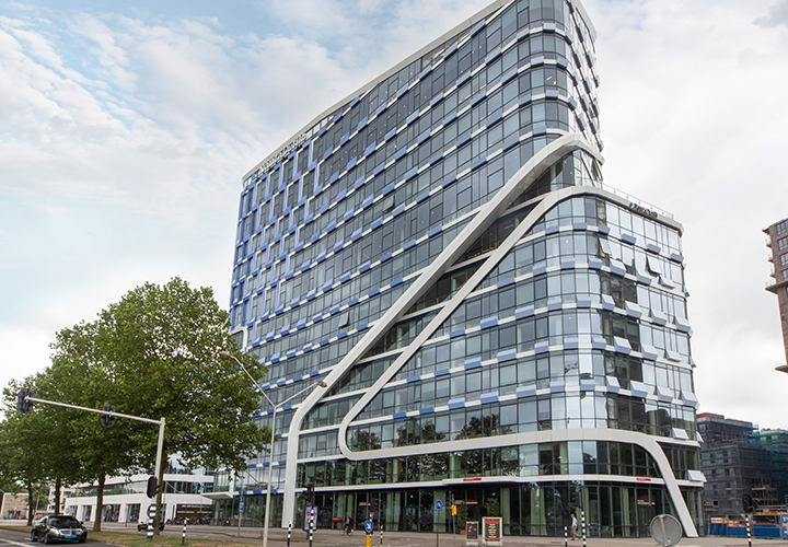 Commercial Building, Beethovenstraat 400 in Amsterdam, Netherlands