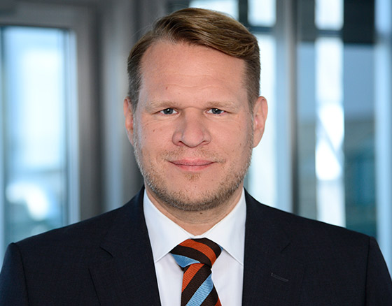 Portrait of Carsten Demmler, Managing Director HIH Invest Real Estate