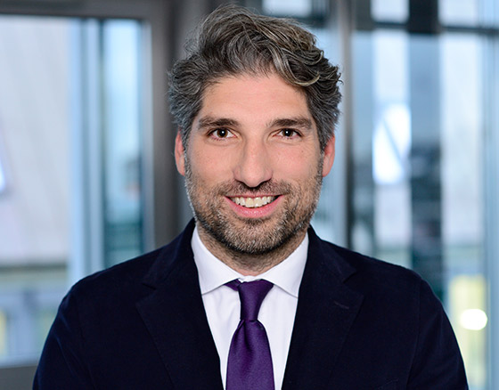 Matthias Brodeßer - Head of Transaction Management Office International